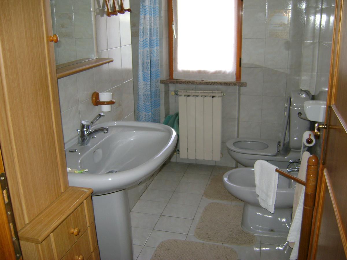 B&B La Mimosa Spello Buitenkant foto